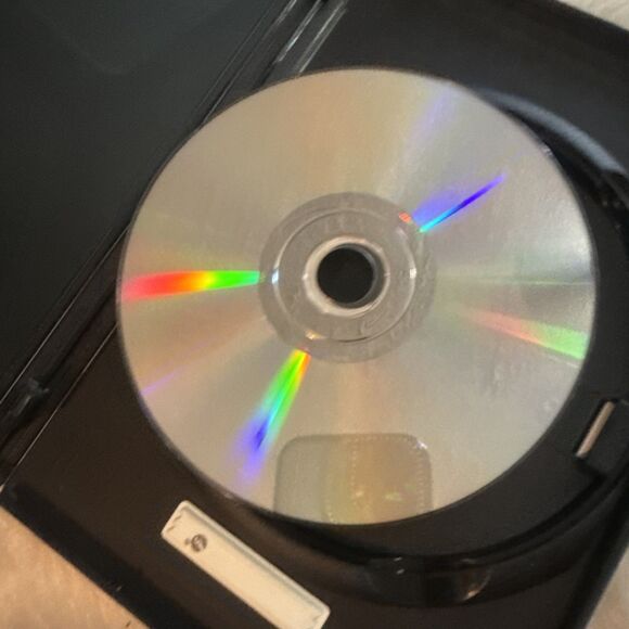 Dragon Wasps (DVD, 2012) - Picture 4 of 4